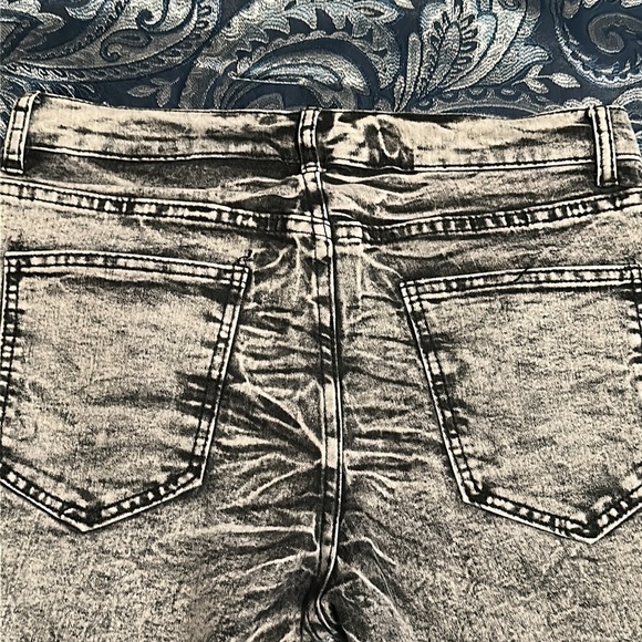 Denim Jean Shorts - Picture 10 of 13